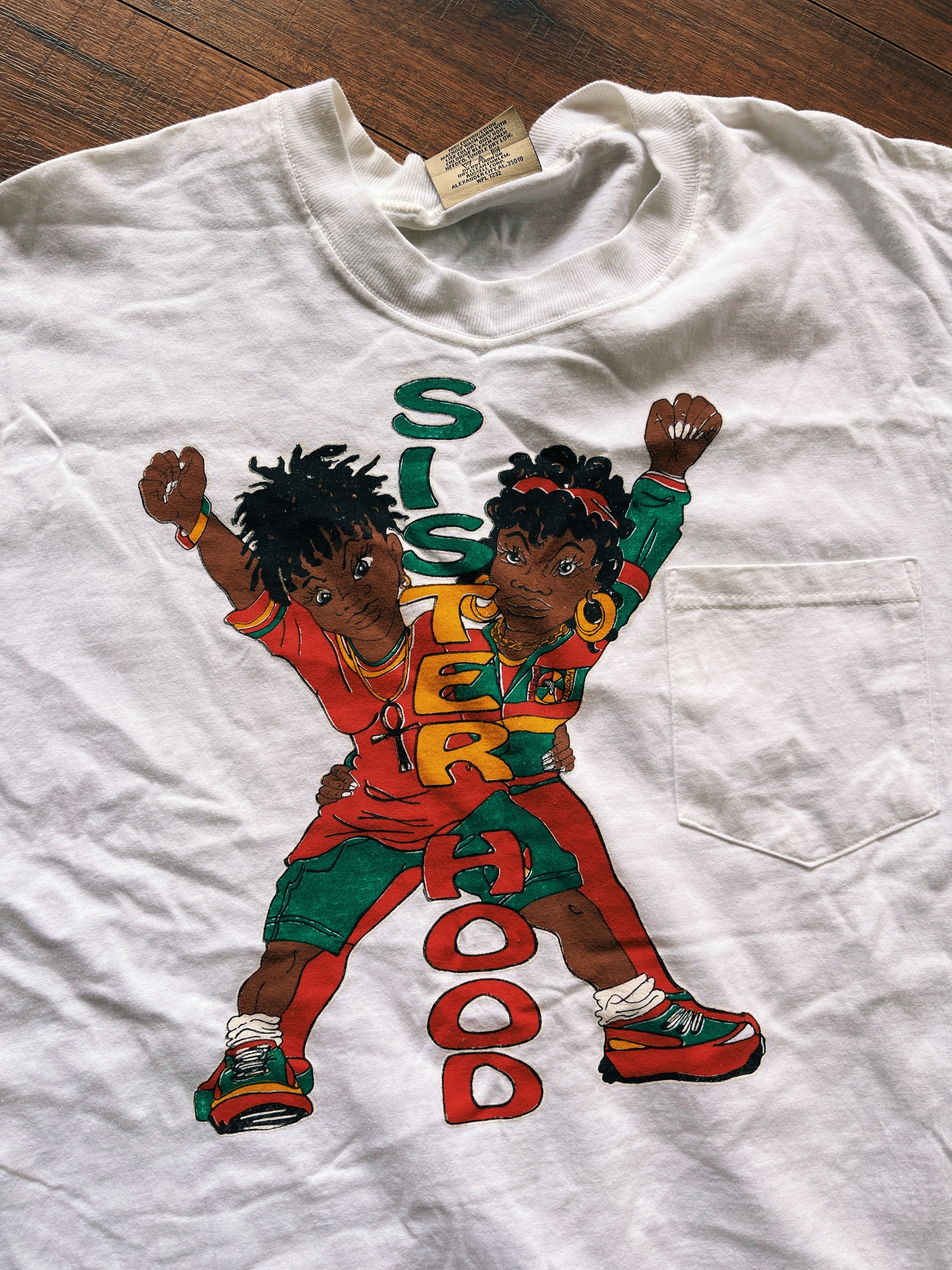 Vintage "Sisterhood" T-Shirt (1990&