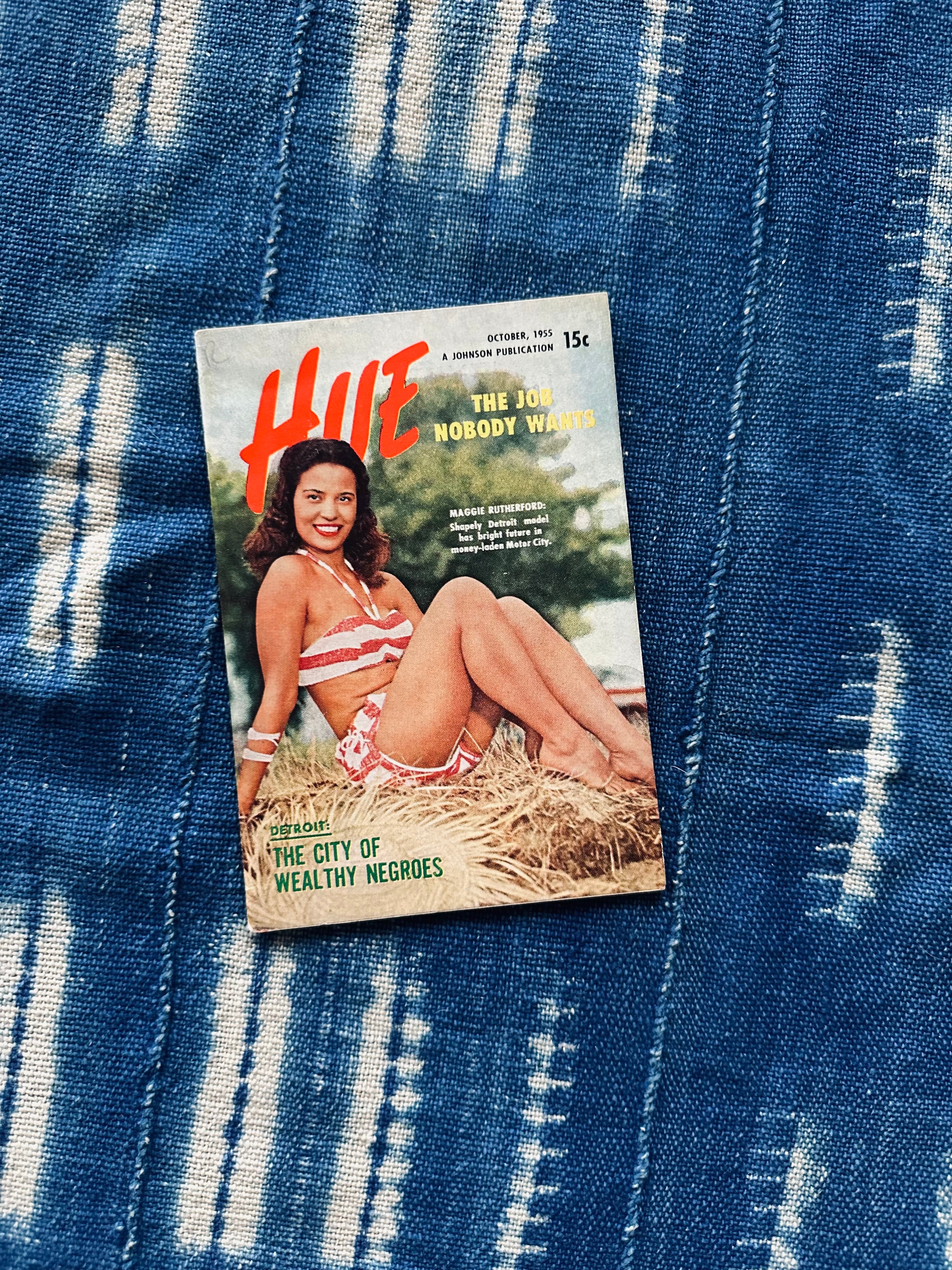 Vintage Hue Tabloid & Magazine // Please Select