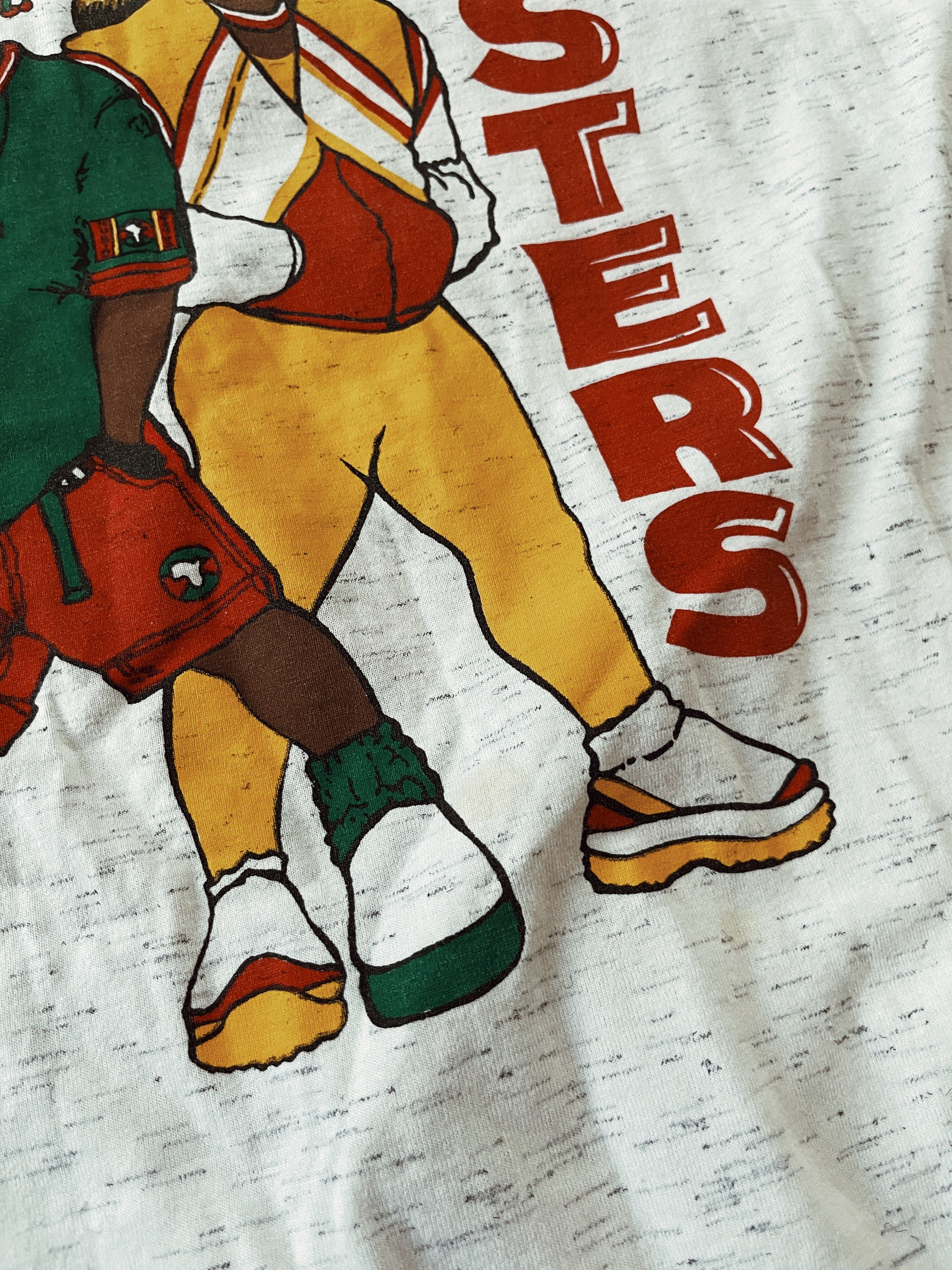 Vintage "Nubian Sisters” T-Shirt (1990&