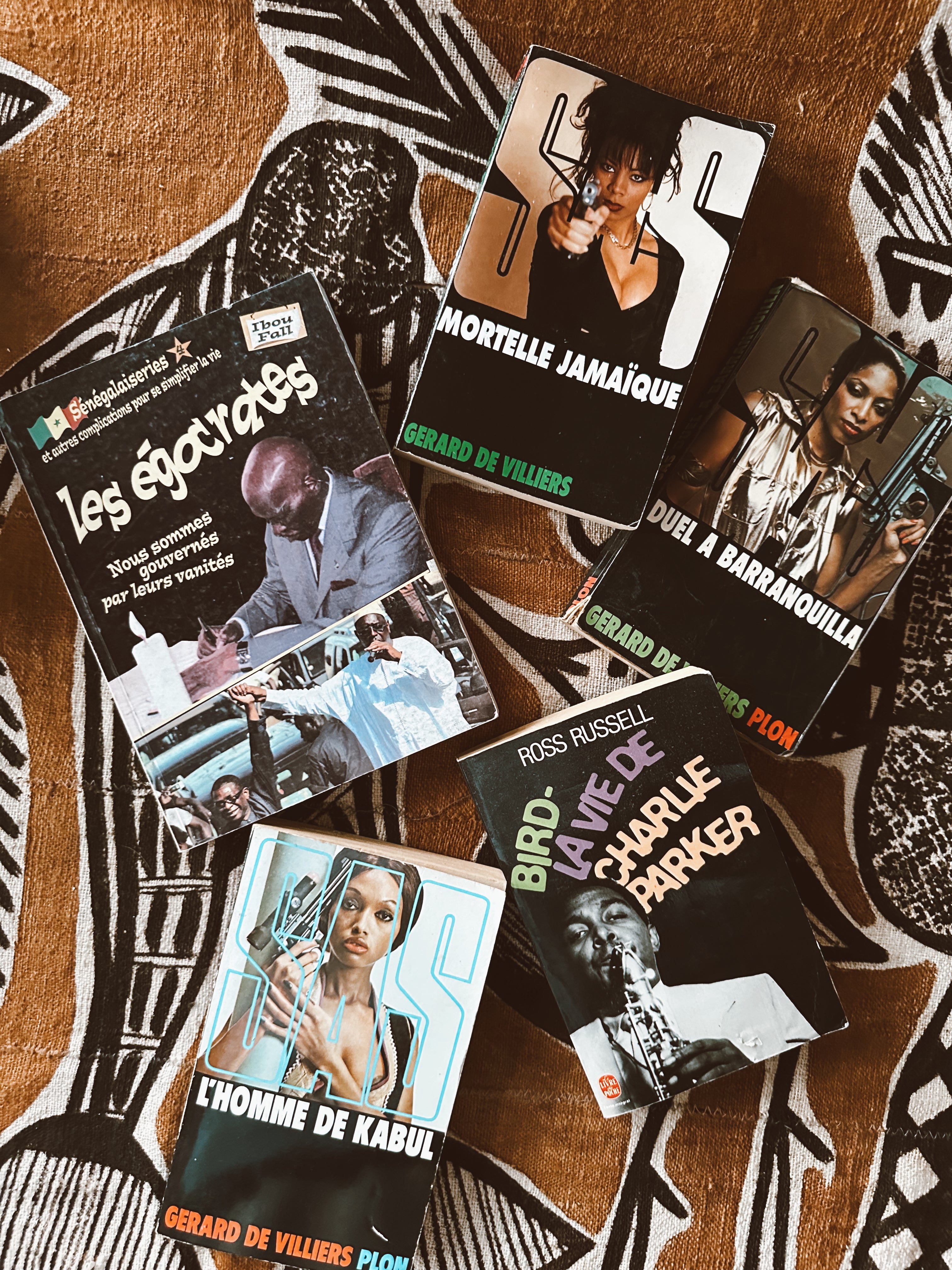 Assorted Vintage FRENCH Paperback Books// Please Select