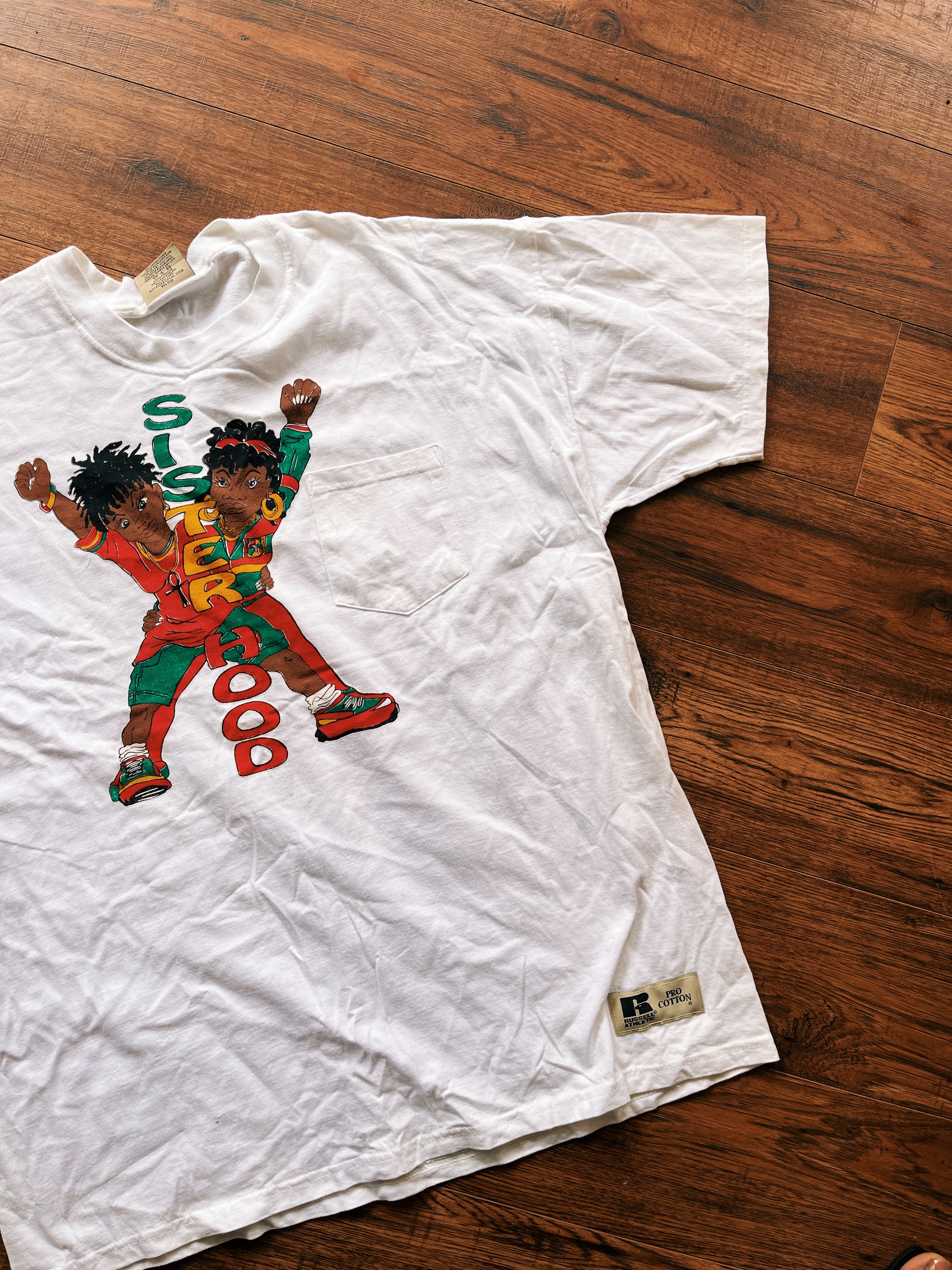 Vintage "Sisterhood" T-Shirt (1990&