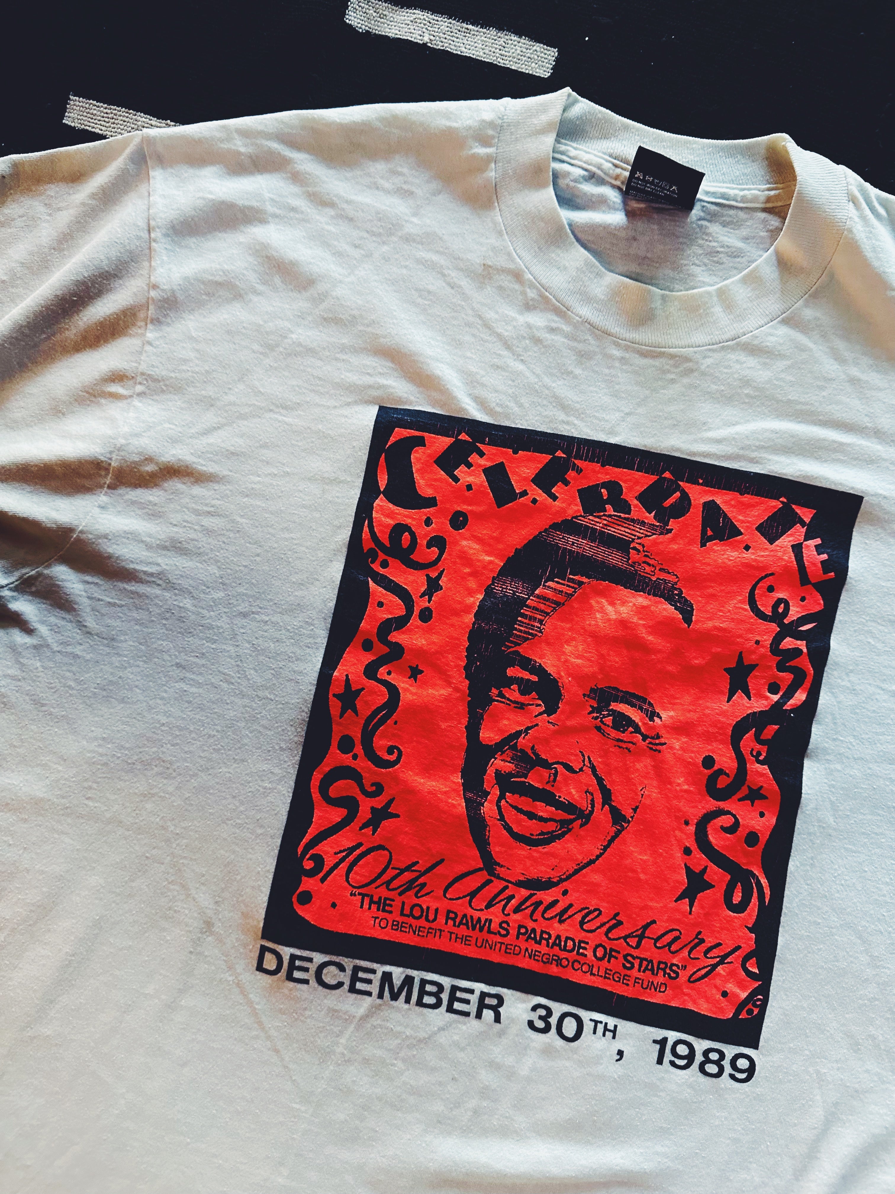 Vintage “Lou Rawls Parade of Stars” T-Shirt (1989)