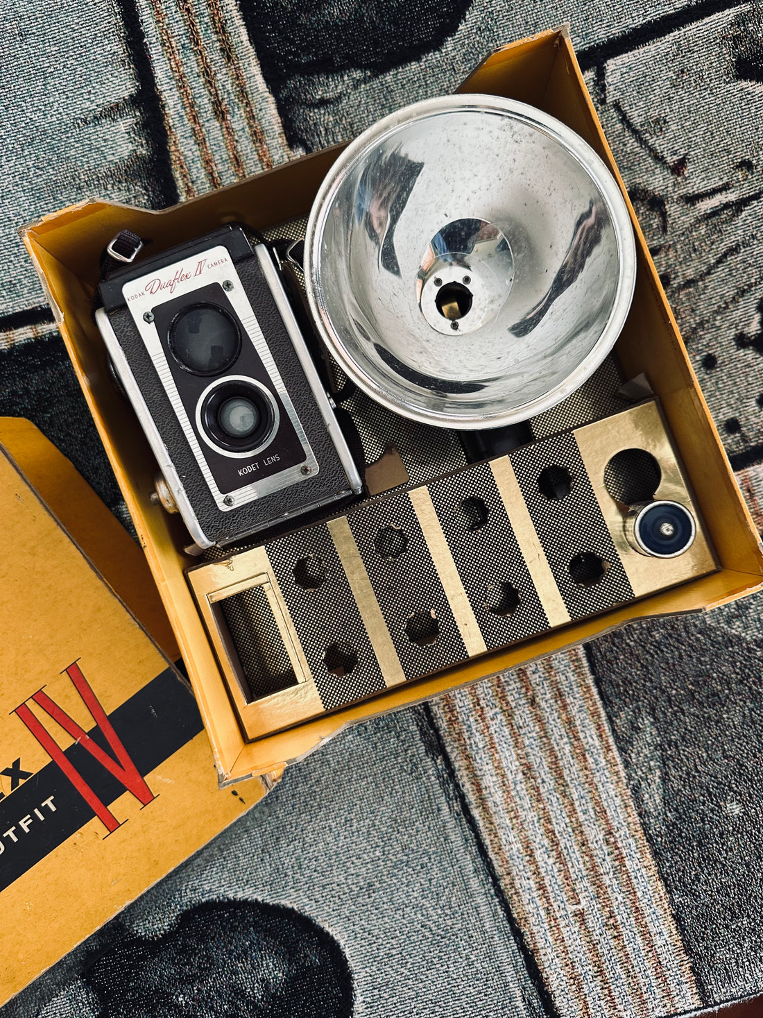 Vintage 1960’s Kodak Duaflex IV Camera (Untested)