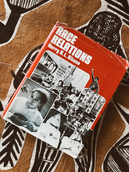 Assorted Vintage Books// Please Select