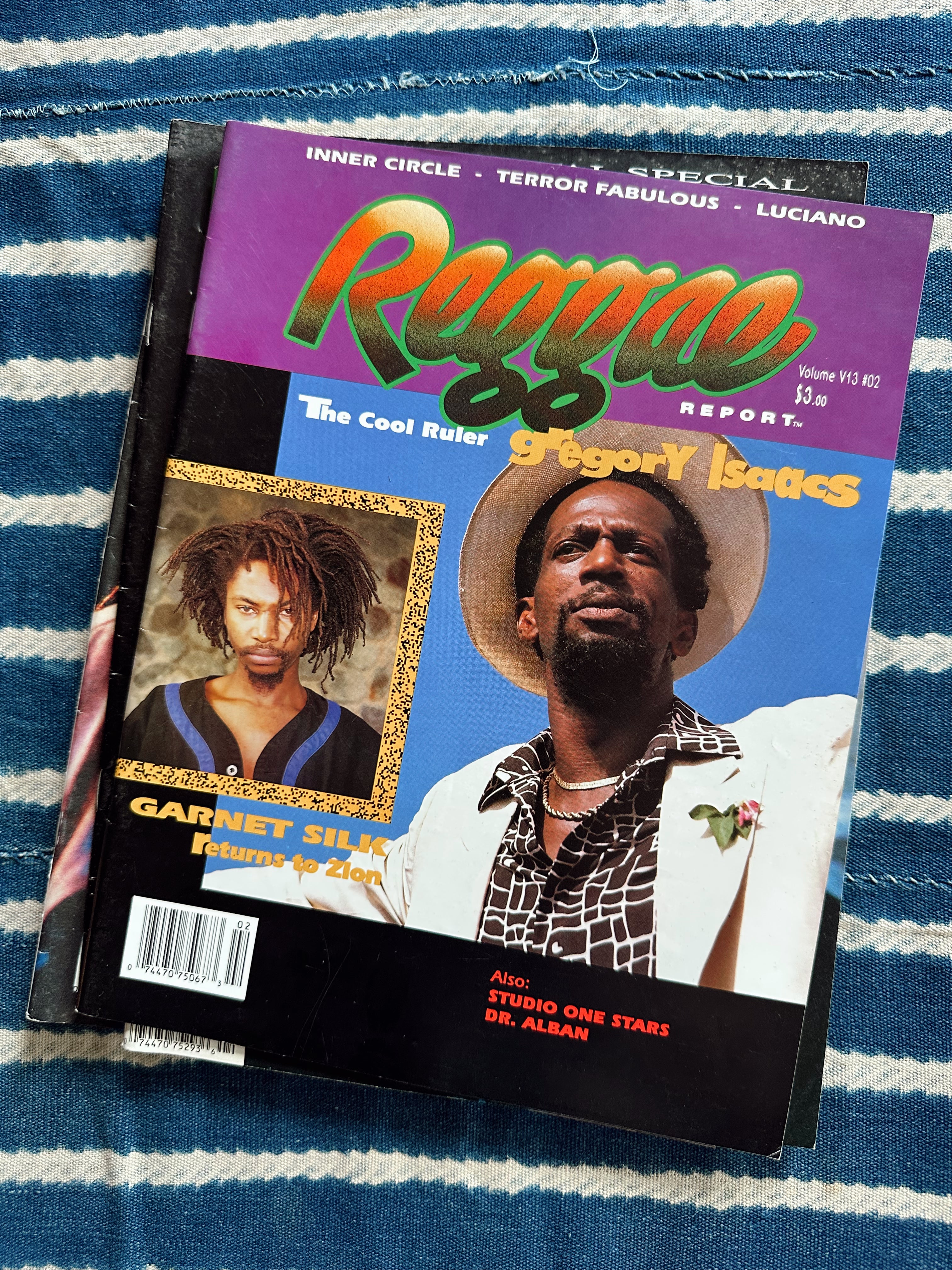 Vintage The Beat Reggae Magazine // Please Select